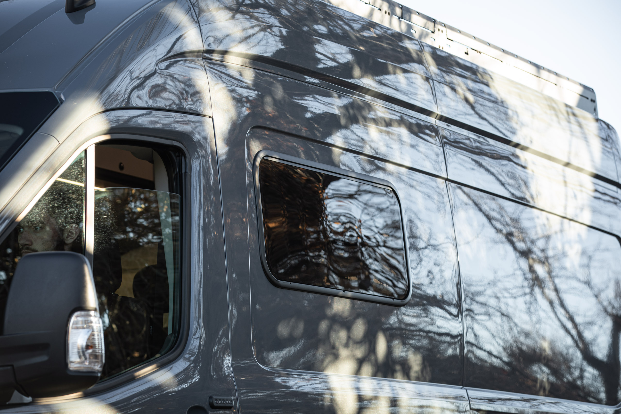 Lippert Stilo Sliding Support For Table - Wilderness Vans
